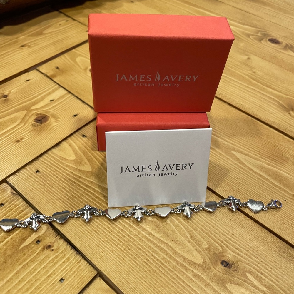 James Avery Retired Guardian Angel Heart Bracelet